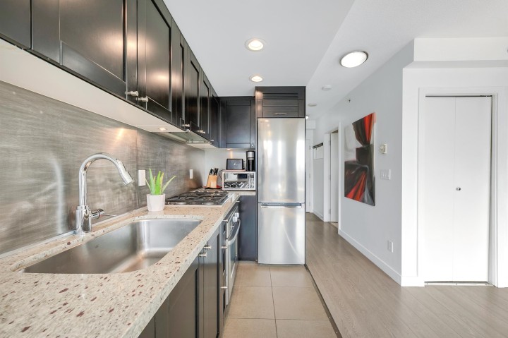 Photo 5 at 516 - 1133 Homer Street, Yaletown, Vancouver West