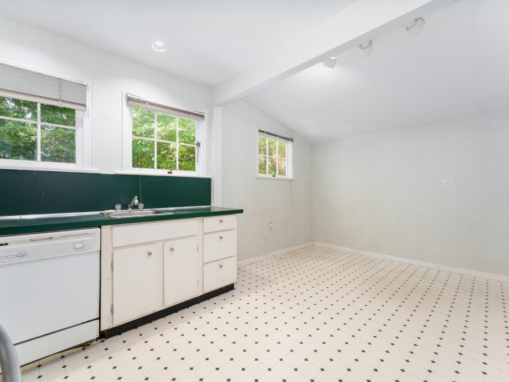 Photo 16 at 4150 Dollarton Highway, Dollarton, North Vancouver