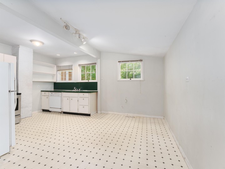 Photo 12 at 4150 Dollarton Highway, Dollarton, North Vancouver