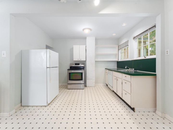 Photo 14 at 4150 Dollarton Highway, Dollarton, North Vancouver