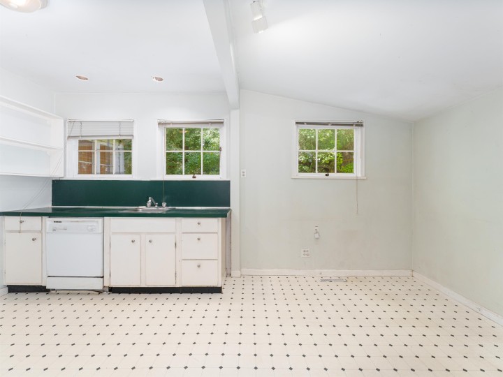 Photo 18 at 4150 Dollarton Highway, Dollarton, North Vancouver