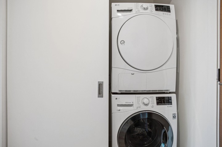 Photo 13 at 401 - 210 E 5th Avenue, Mount Pleasant VE, Vancouver East