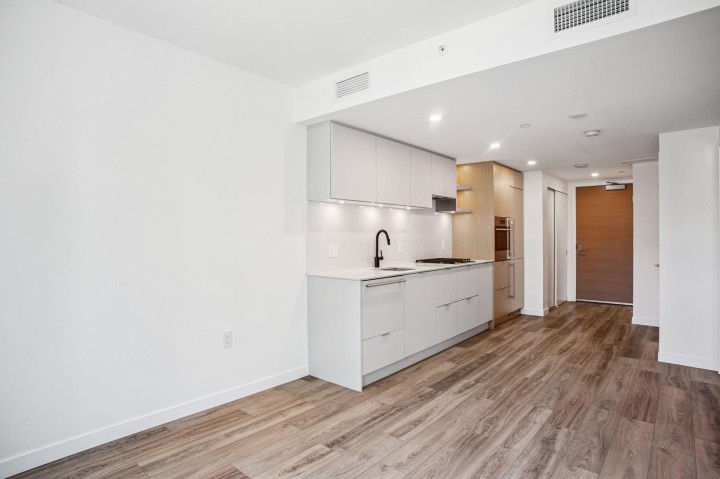 Photo 5 at 401 - 210 E 5th Avenue, Mount Pleasant VE, Vancouver East