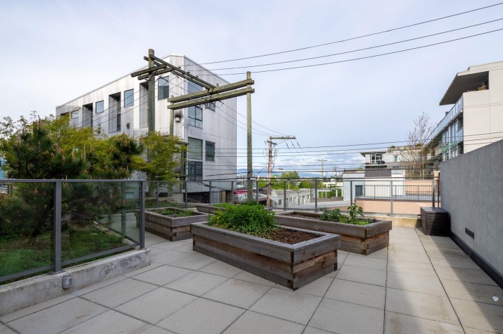 Photo 24 at 401 - 210 E 5th Avenue, Mount Pleasant VE, Vancouver East