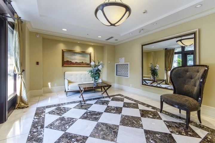 Photo 2 at 103 - 540 Waters Edge Crescent, Park Royal, West Vancouver