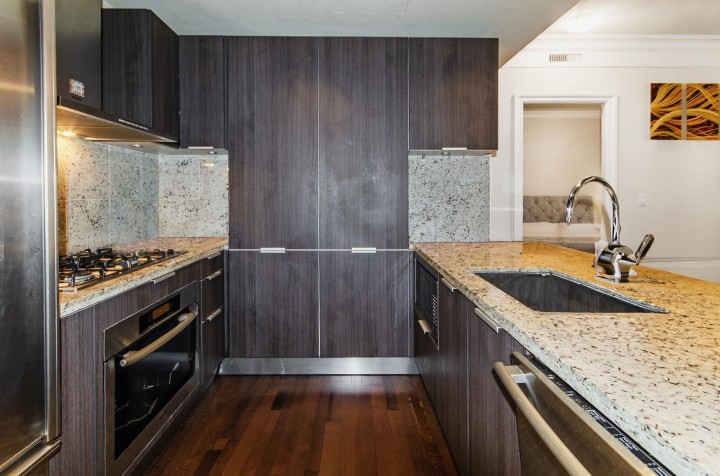 Photo 4 at 103 - 540 Waters Edge Crescent, Park Royal, West Vancouver