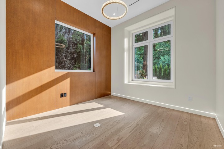 Photo 2 at 4465 Wallace Street, Dunbar, Vancouver West