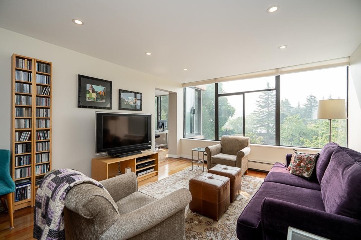 Photo 1 at 511 - 2101 Mcmullen Avenue, Quilchena, Vancouver West