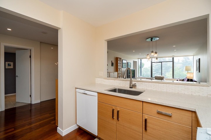 Photo 9 at 511 - 2101 Mcmullen Avenue, Quilchena, Vancouver West