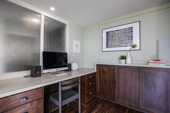 Photo 14 at 302 - 540 Lonsdale Avenue, Lower Lonsdale, North Vancouver