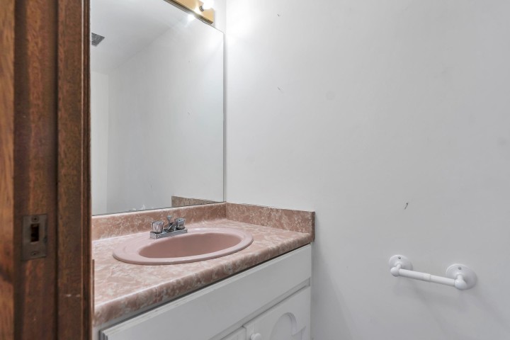 Photo 21 at 201 - 845 Chilco Street, West End VW, Vancouver West