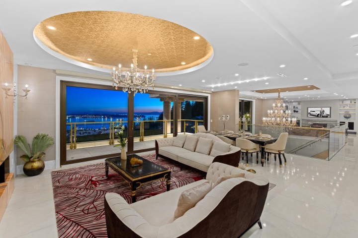 Photo 10 at 1337 Camridge Road, Chartwell, West Vancouver