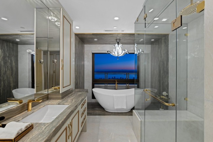 Photo 19 at 1337 Camridge Road, Chartwell, West Vancouver