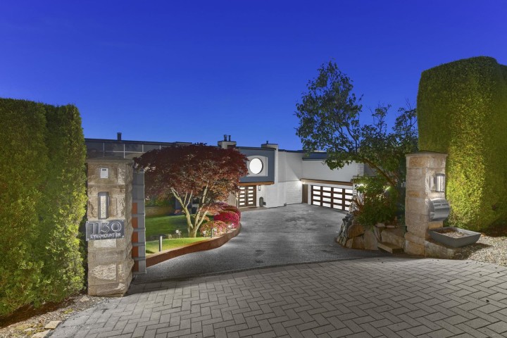 Photo 2 at 1130 Eyremount Drive, British Properties, West Vancouver