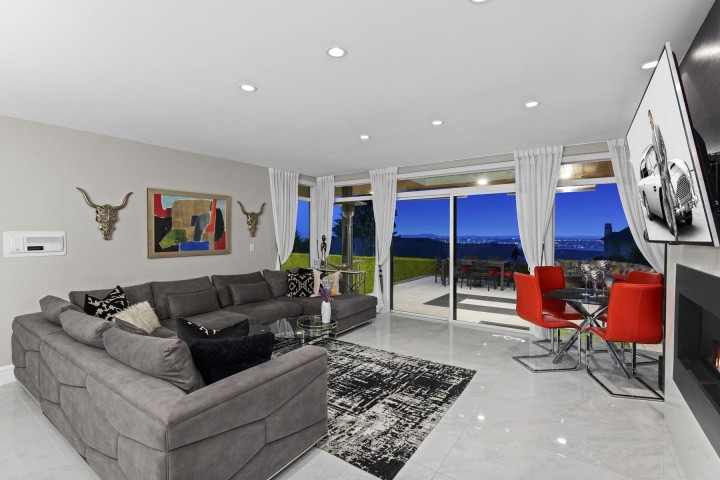 Photo 12 at 1130 Eyremount Drive, British Properties, West Vancouver