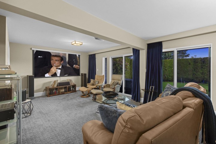 Photo 26 at 1130 Eyremount Drive, British Properties, West Vancouver