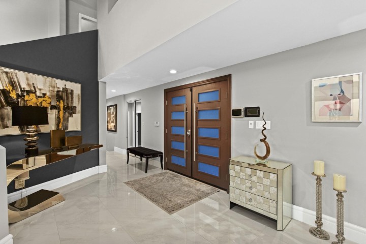 Photo 3 at 1130 Eyremount Drive, British Properties, West Vancouver