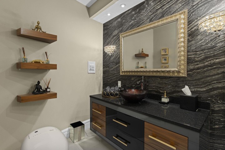 Photo 14 at 1130 Eyremount Drive, British Properties, West Vancouver