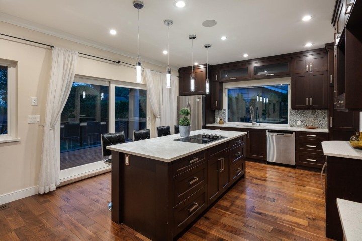 Photo 12 at 839 W 20th Street, Mosquito Creek, North Vancouver