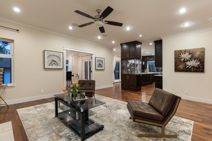 Photo 7 at 839 W 20th Street, Mosquito Creek, North Vancouver