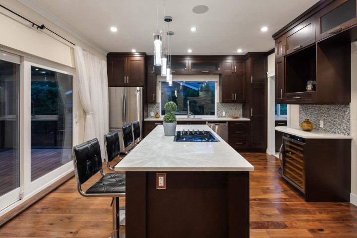 Photo 11 at 839 W 20th Street, Mosquito Creek, North Vancouver