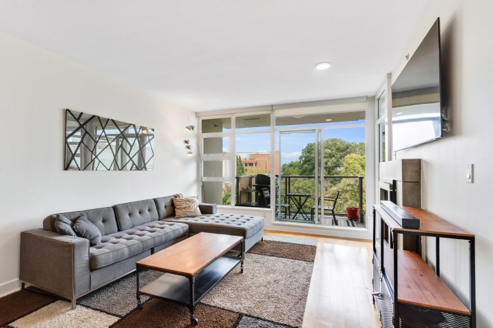 Photo 3 at 405 - 1808 W 1st Avenue, Kitsilano, Vancouver West