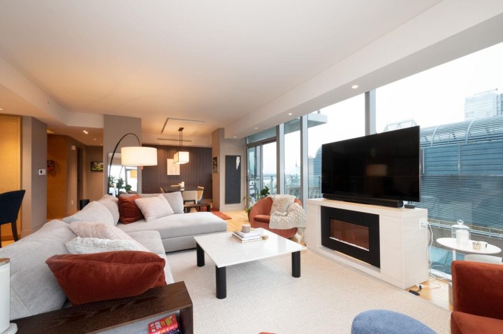 Photo 9 at 3202 - 667 Howe Street, Downtown VW, Vancouver West