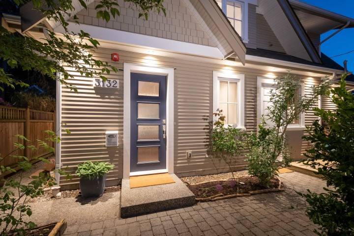 Photo 1 at 3132 W 7th Avenue, Kitsilano, Vancouver West