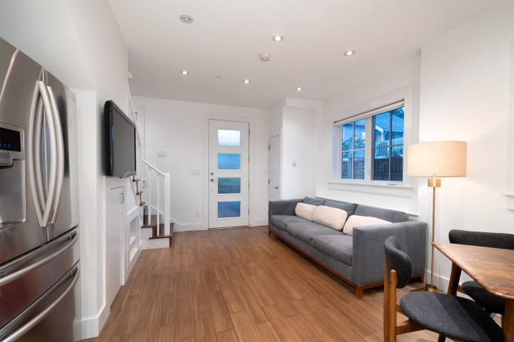 Photo 4 at 3132 W 7th Avenue, Kitsilano, Vancouver West