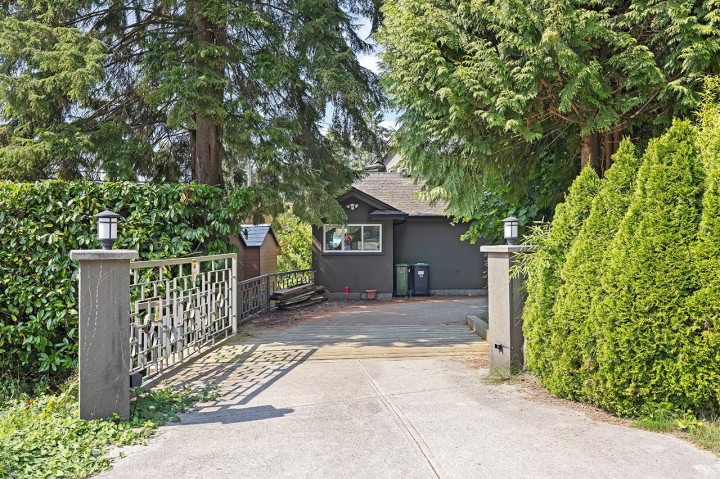 Photo 13 at 3582 Edgemont Boulevard, Edgemont, North Vancouver