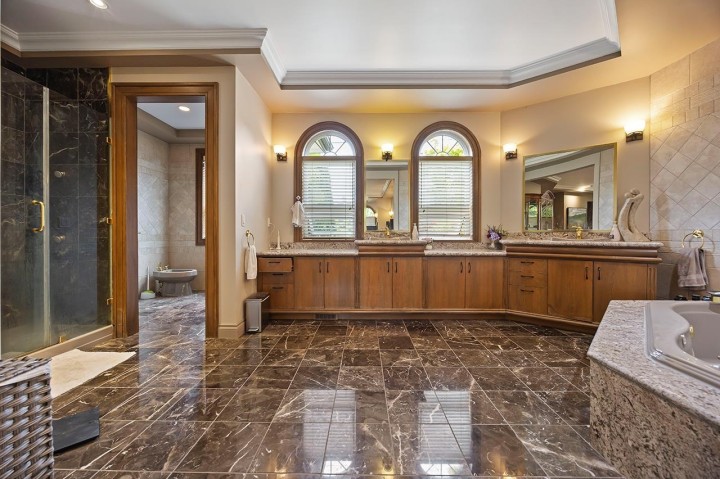 Photo 28 at 3582 Edgemont Boulevard, Edgemont, North Vancouver