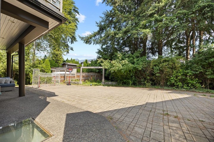 Photo 10 at 3582 Edgemont Boulevard, Edgemont, North Vancouver