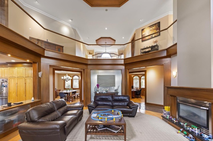 Photo 18 at 3582 Edgemont Boulevard, Edgemont, North Vancouver