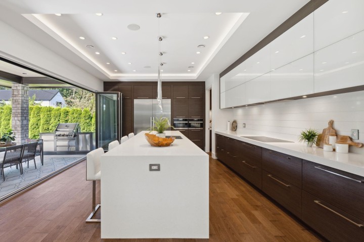 Photo 13 at 983 Tudor Avenue, Forest Hills NV, North Vancouver