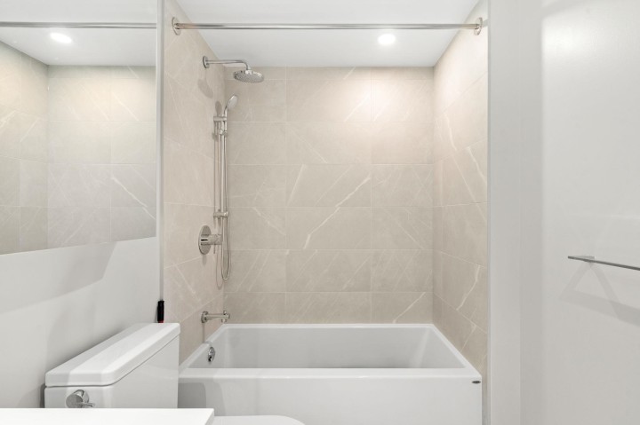 Photo 12 at 1401 - 1500 Fern Street, Lynnmour, North Vancouver