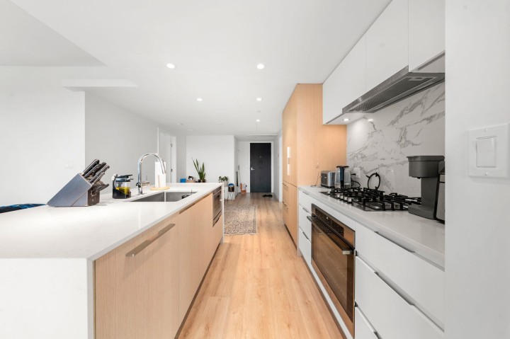 Photo 5 at 1401 - 1500 Fern Street, Lynnmour, North Vancouver