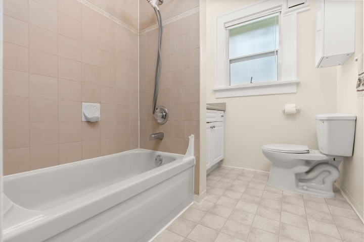 Photo 23 at 909 W 18th Avenue, Cambie, Vancouver West