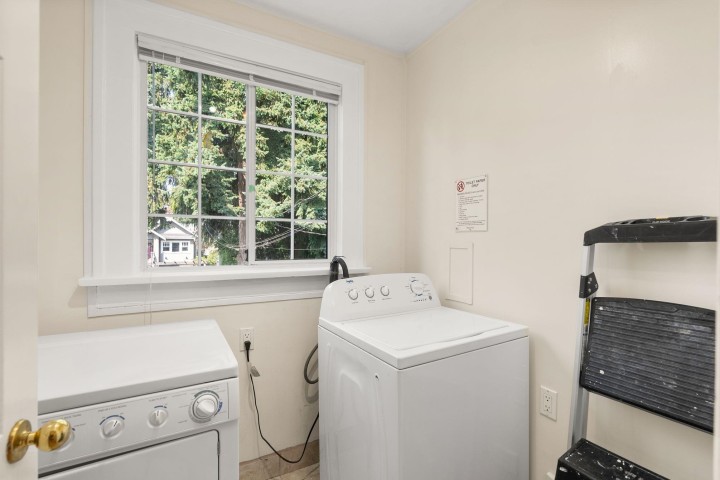 Photo 24 at 909 W 18th Avenue, Cambie, Vancouver West