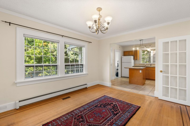 Photo 14 at 909 W 18th Avenue, Cambie, Vancouver West