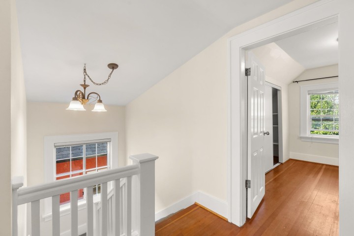 Photo 18 at 909 W 18th Avenue, Cambie, Vancouver West