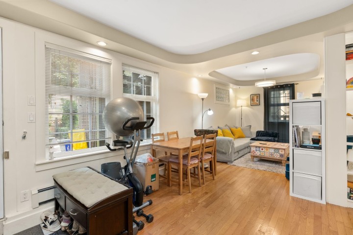 Photo 31 at 909 W 18th Avenue, Cambie, Vancouver West