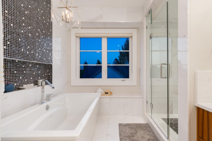 Photo 20 at 2820 W 32nd Avenue, MacKenzie Heights, Vancouver West