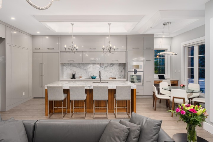 Photo 11 at 2820 W 32nd Avenue, MacKenzie Heights, Vancouver West