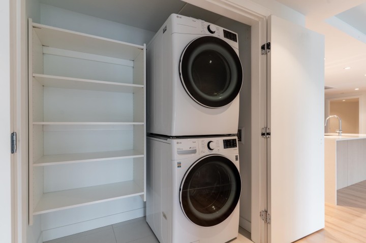 Photo 26 at 401 - 1500 Fern Street, Lynnmour, North Vancouver