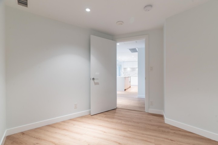 Photo 24 at 401 - 1500 Fern Street, Lynnmour, North Vancouver