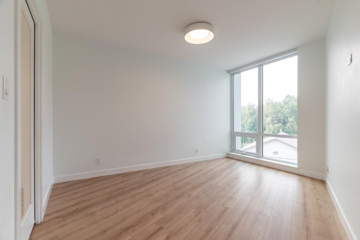 Photo 18 at 401 - 1500 Fern Street, Lynnmour, North Vancouver