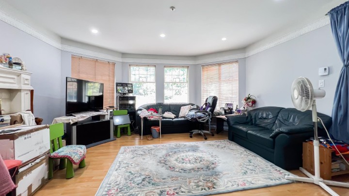 Photo 6 at 1860 Se Marine Drive, South Marine, Vancouver East