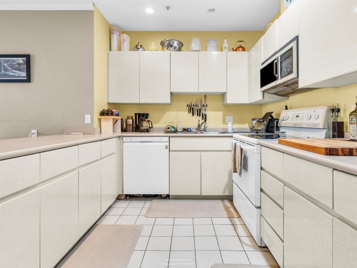 Photo 8 at 1108 - 1177 Hornby Street, Downtown VW, Vancouver West