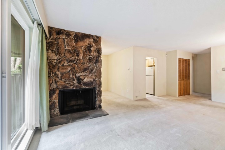 Photo 9 at 102 - 1352 W 10th Avenue, Fairview VW, Vancouver West