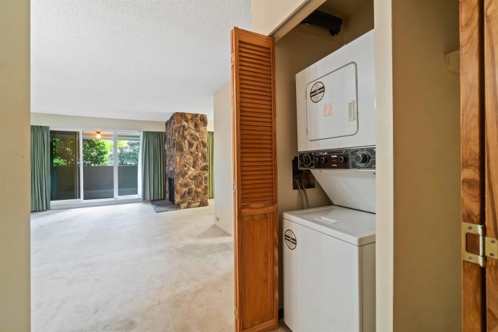 Photo 14 at 102 - 1352 W 10th Avenue, Fairview VW, Vancouver West